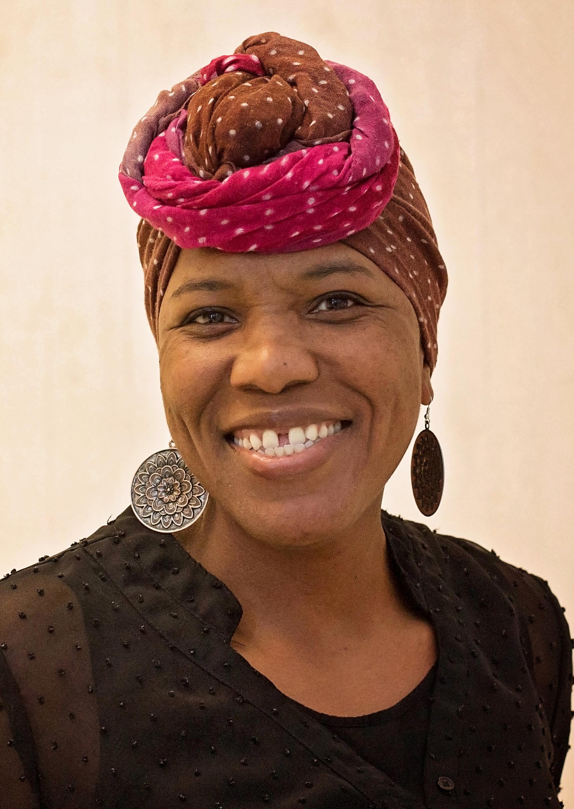 Raysheena (Nickie) Thomas 